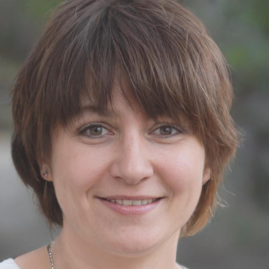 Portret dr Katarzyny Nowickiej, głównej ekspertki ds. ochrony dzieci w Plexnova Academy