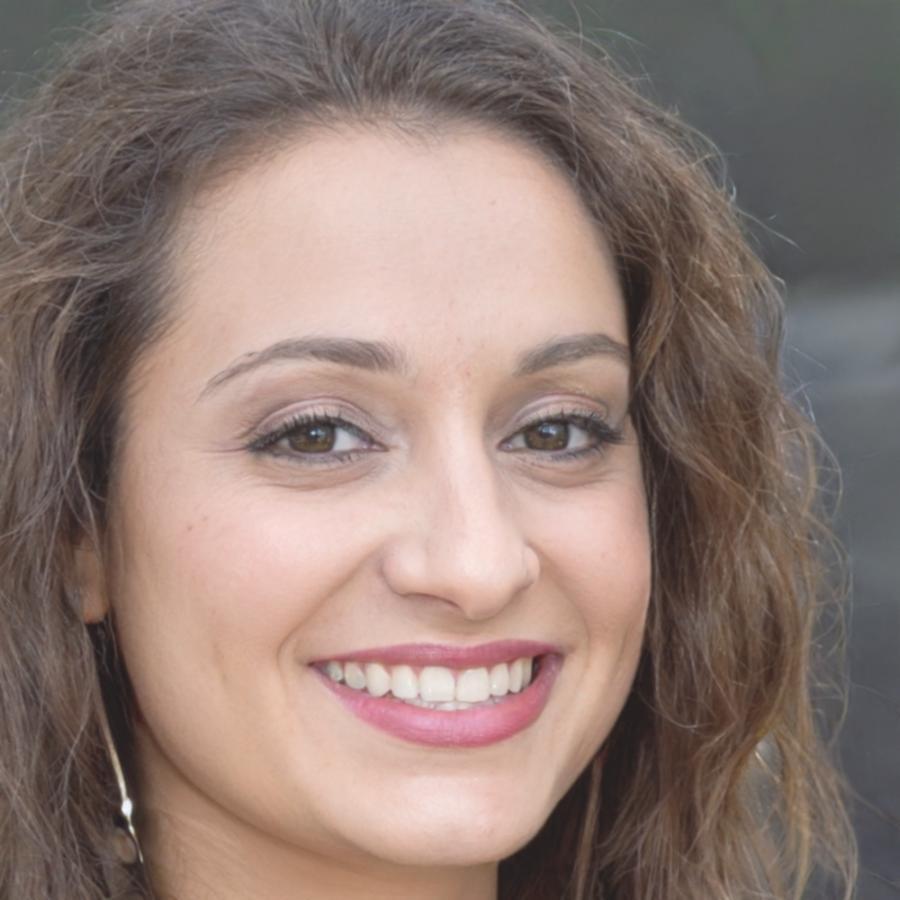 Anna Kowalczyk - koordynator ds. praktyk zawodowych